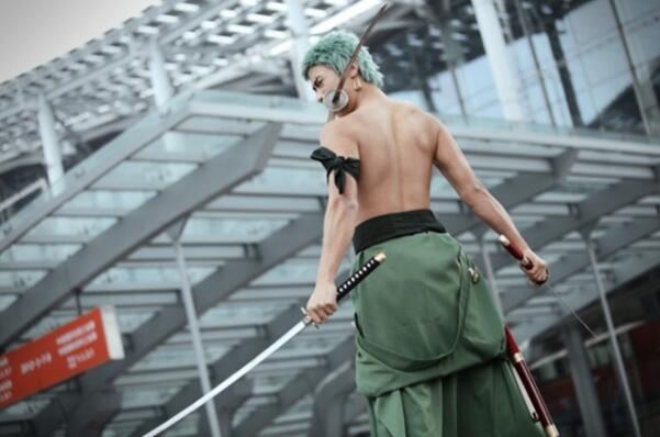 千万不能用开水冲奶粉 请避开这些误区！“亚博APP下载”(图2)