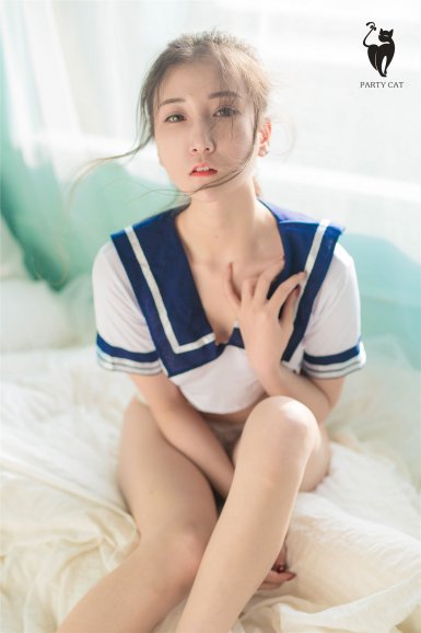 【亚博体育】一亩地可以养多少只鸡？养1000只土鸡的成本与利润计算(图2)